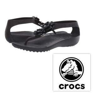 NWT CROCS Women 5  SERENA Embellish FLIP Black Sandals Shoes w Floral Details